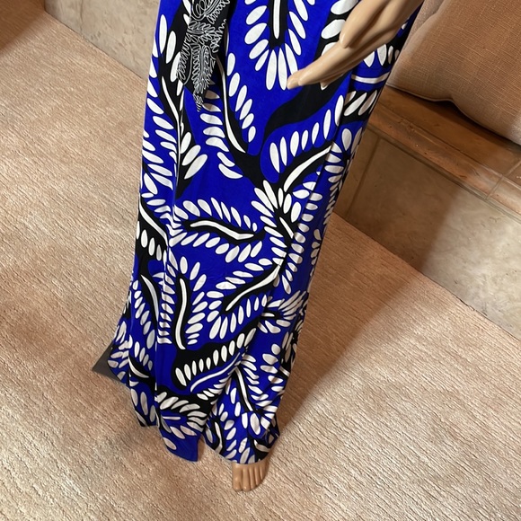 DVF long wrap dress. - Picture 3 of 10